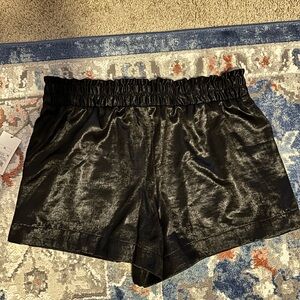 Nwt dressy comfortable shorts